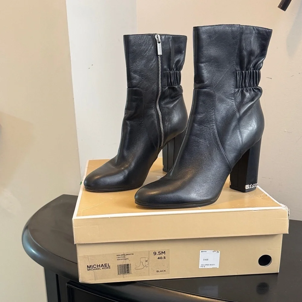 Michael Kors Elegant Black Leather Heeled Boots, in original box